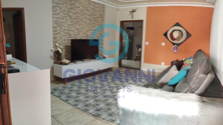 CASA RESIDENCIAL - Parque Laranjeiras - Araraquara