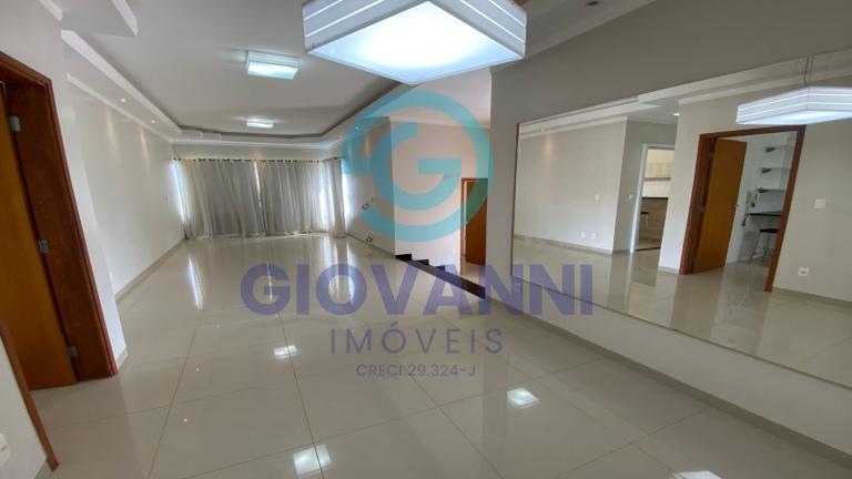 CASA CONDOMINIO - Jardim Botânico - Araraquara