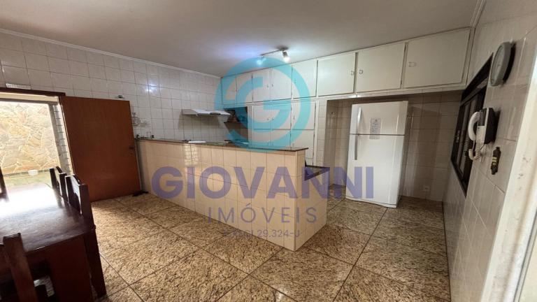 CASA RESIDENCIAL - Yolanda Opice - Araraquara