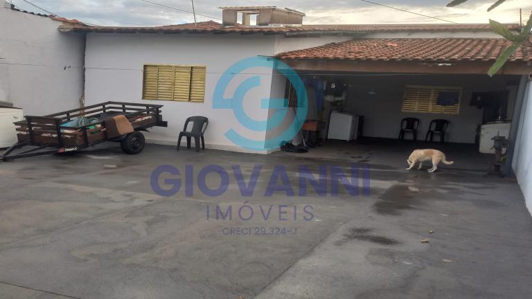 CASA RESIDENCIAL - Jardim Adalberto Frederico de Oliveira Roxo I - Araraquara