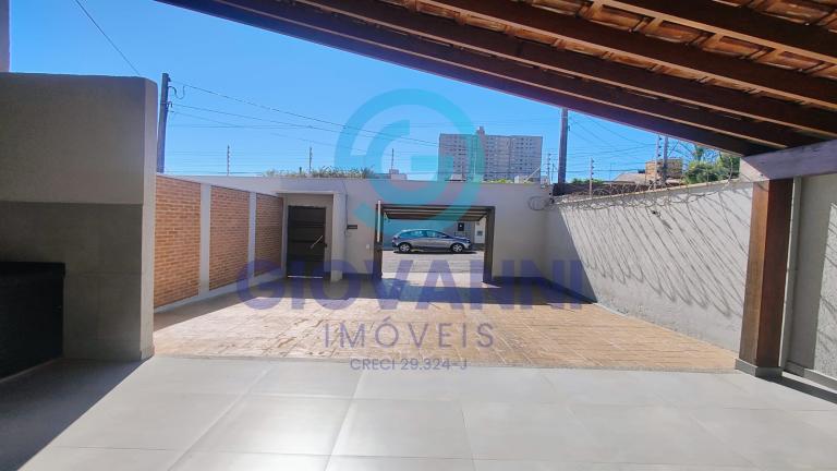 CASA RESIDENCIAL - Jardim Botânico/Cambui - Araraquara